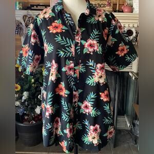 No Boundaries Black Floral Button Up SS Hawaiian Size  Large Shirt